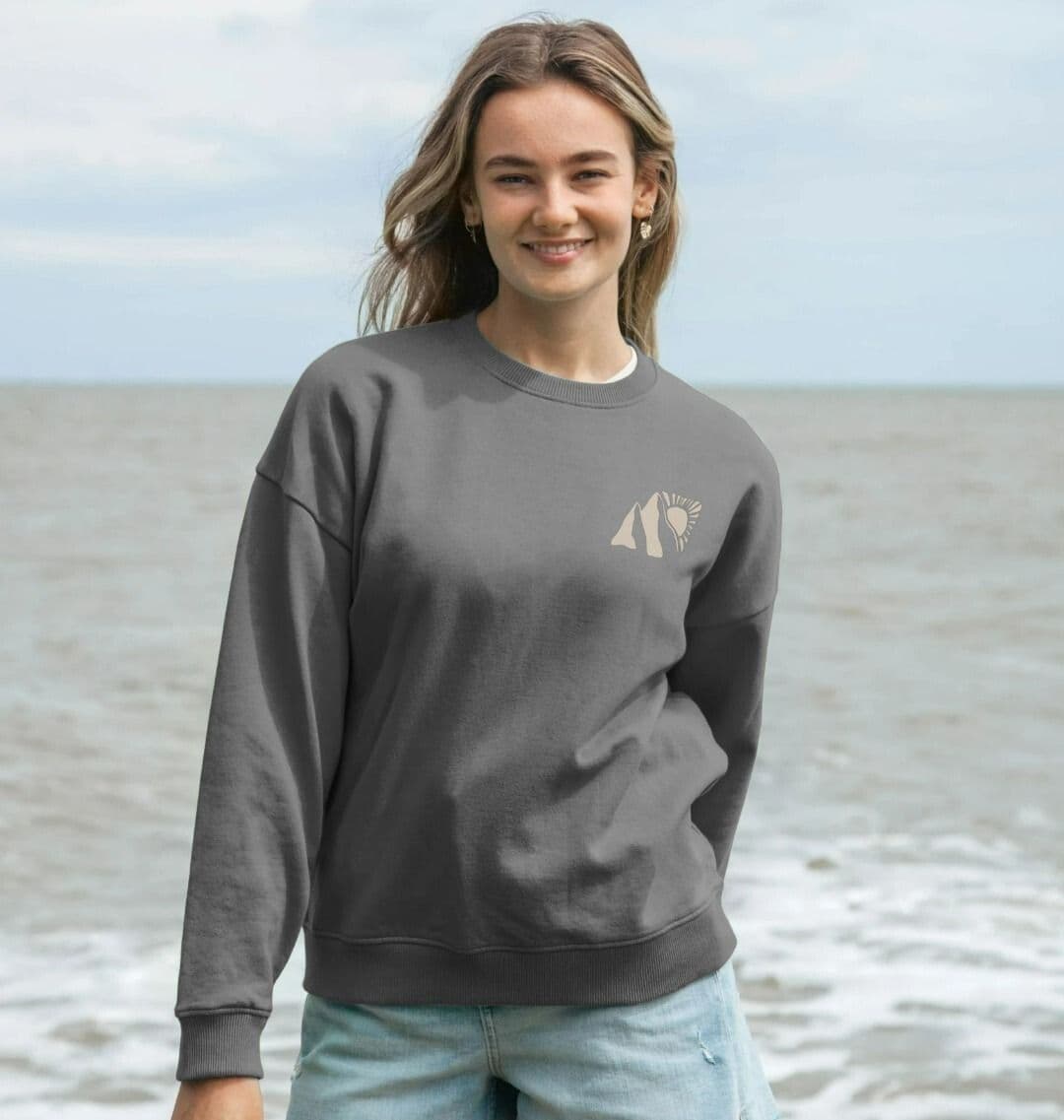Women's Mountain Life Oversized Sweatshirt